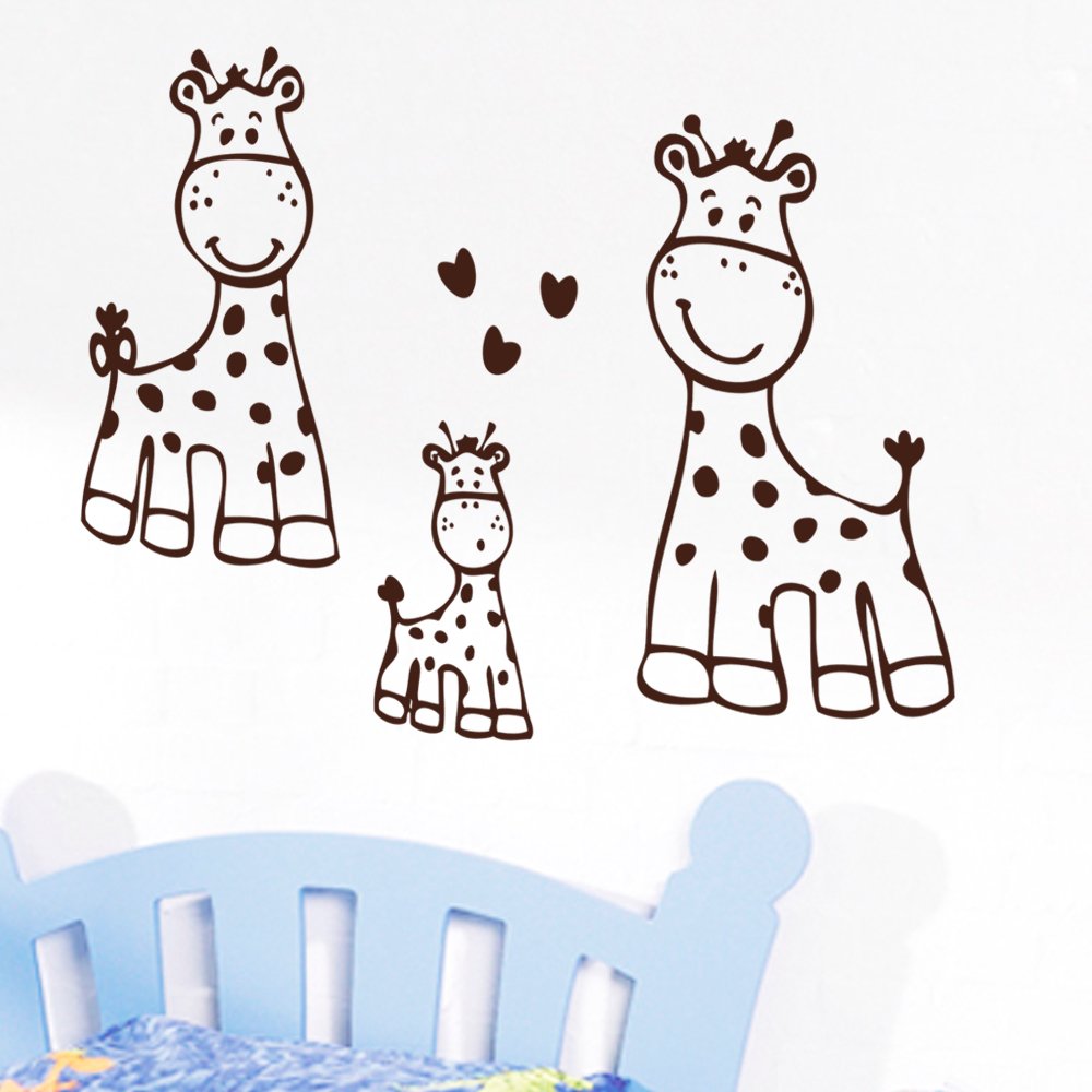 Sticker mural famille de girafes pour décorer facilement un mur blanc