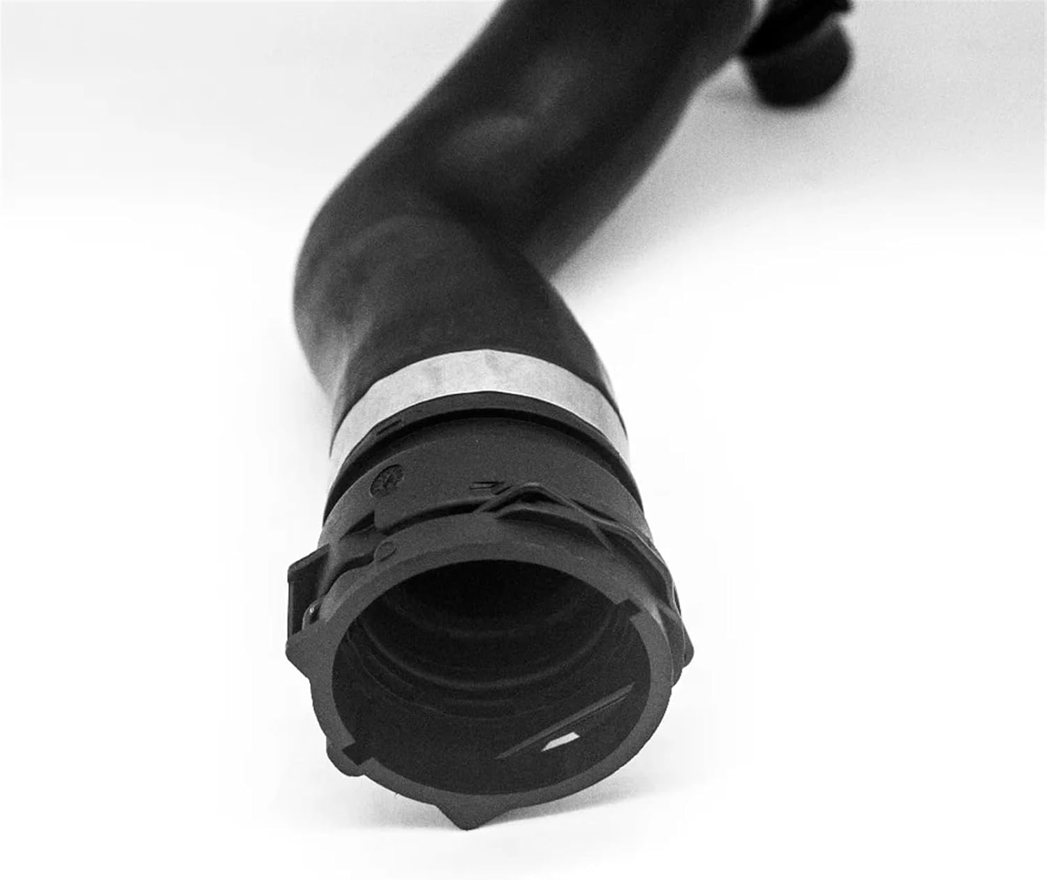 Crankcase Vent Hose Pipe Compatible With E88 125i 128i 130i E90 E92 325 328 330 Car Crankcase Vent Hose Radiator Hose Coolant Pipe 17127531579