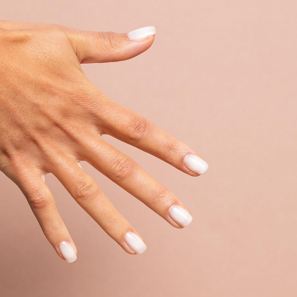 S251 Semilac lakier do paznokci UV 3 w 1 One Step Glossy Coconut Cream 7 ml – kremowo-biały lakier do paznokci UV 3 w 1 | delikatny kremowy odcień | do szybkich paznokci
