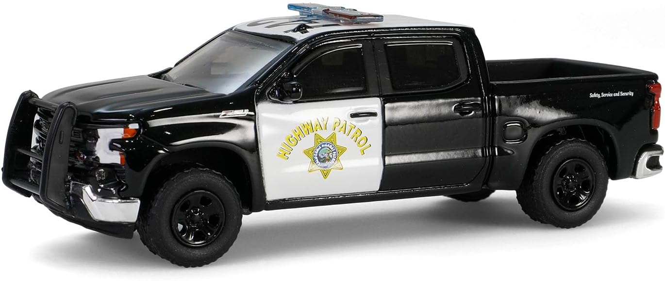 Greenlight Collectibles 32315 1:64 Hot Pursuit Hitch & Tow Series 1 (32315-B | 1:64 Hot Pursuit Hitch & Tow Series 1 – 2001 Cherokee with Small Cargo Trailer – New York State Police)