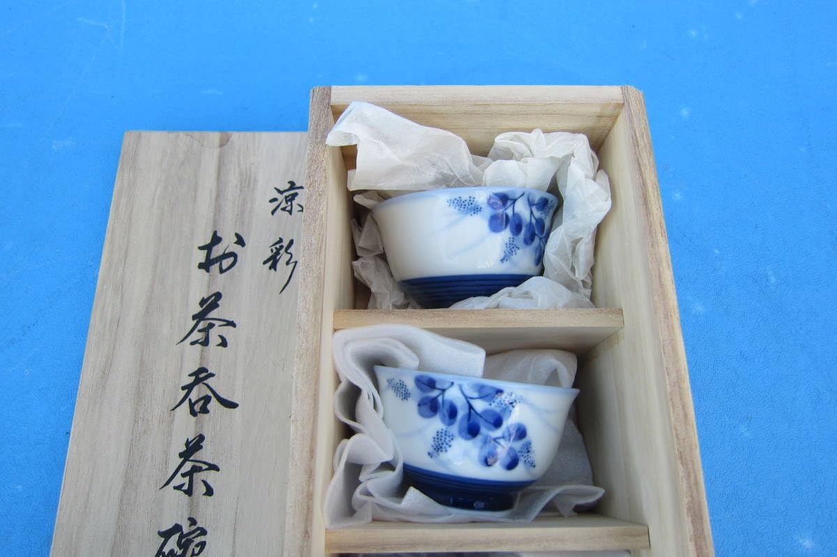 Amazon | たち吉 お茶呑茶碗 良平窯 花絵柄 湯呑 5客セット | ノー