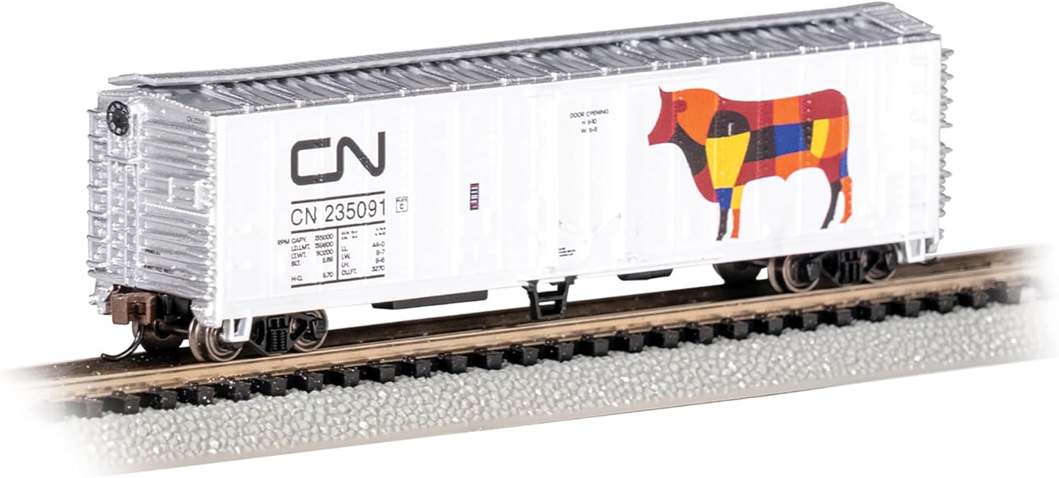 Bachmann Trains - ACF 50' Steel Reefer - Canadian National #235091 (Beef) - N Scale