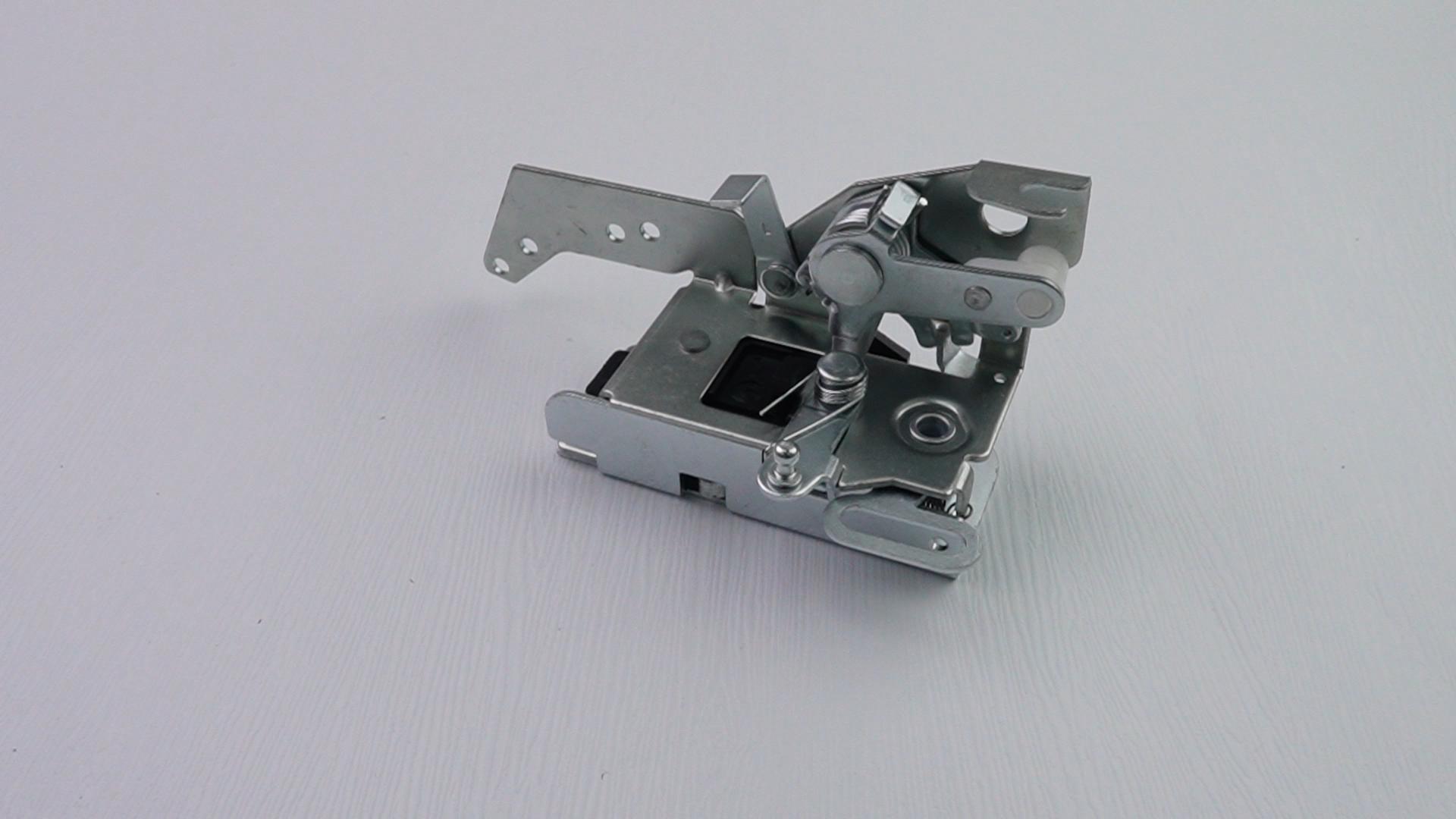 Image of Door Lock Latch Assy Fit for Volvo Trucks LH VN VNl VT 1993-2012 FH12 1993-2005 FH16 1993-2006 FM9 2001-2005 FM12 1998-2005 F FL 6 FE, Replace 8143652 3175723 21505893 20588325, Driver Side