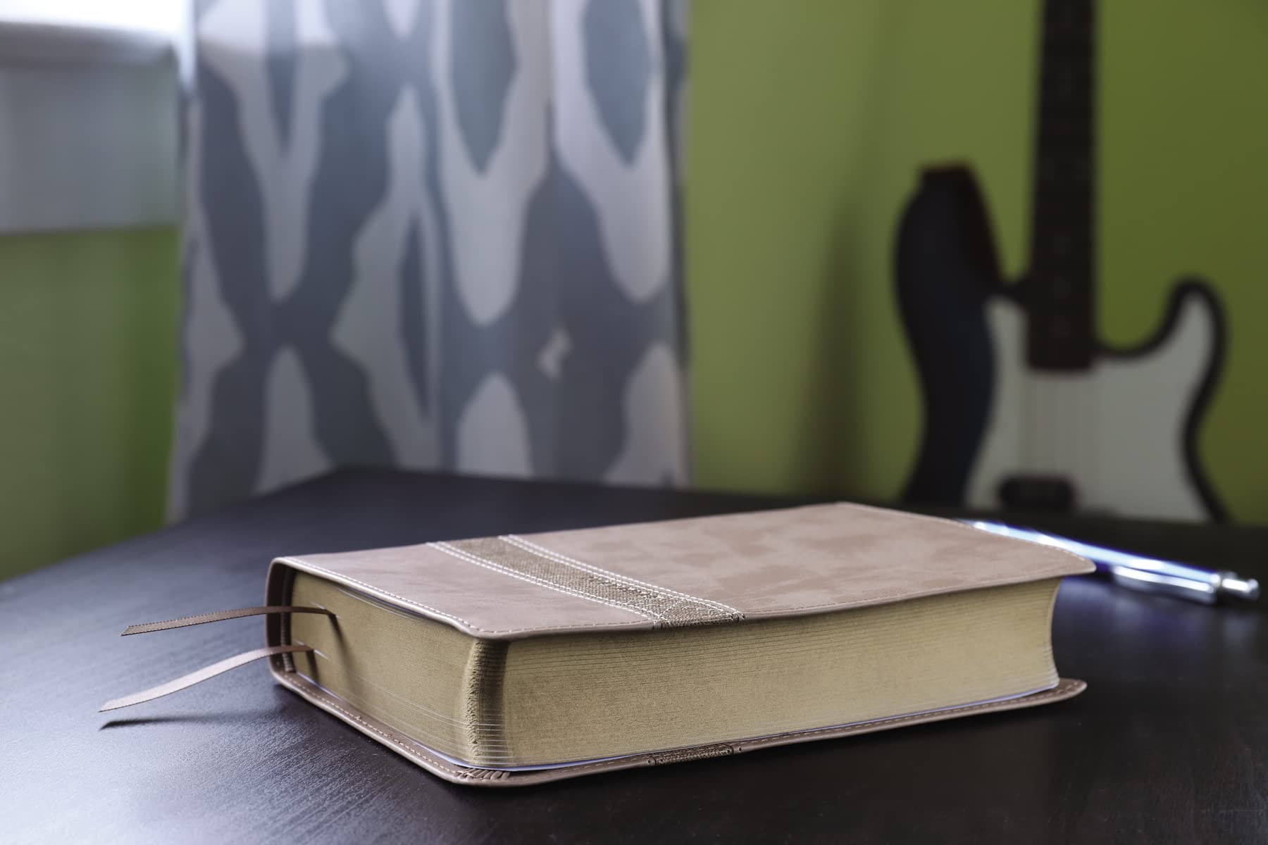NIV Teen Study Bible: New International Version, Brown, Leathersoft, Comfort Print