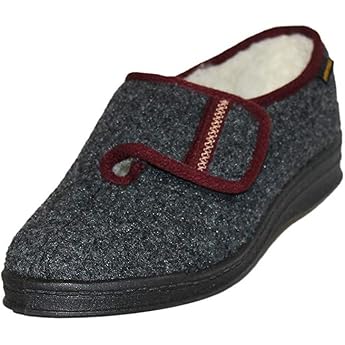Women's Slippers with Velcro Fastening and Virgin Wool