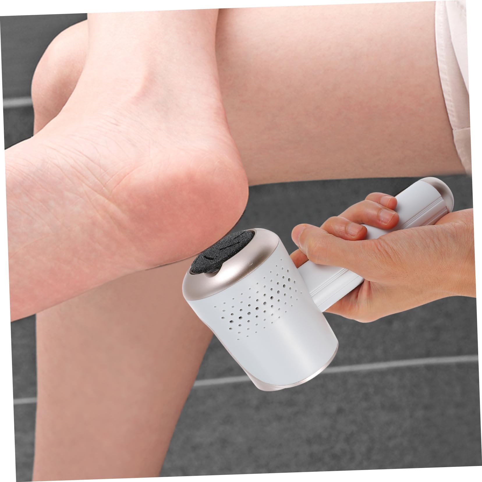 Rullo per Pedicure Elettrico per Piedi Rimozione Calli e Pelle Morta, Batteria 1800mah, Ricarica Usb, Design Compatto in Abs, per Uso Domestico