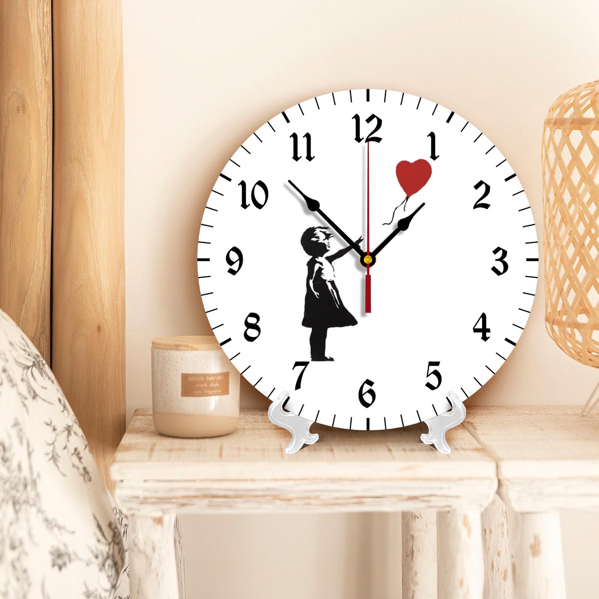 Amazon.co.jp: バンクシー Banksy 女の子 赤い風船 掛け時計 壁掛け