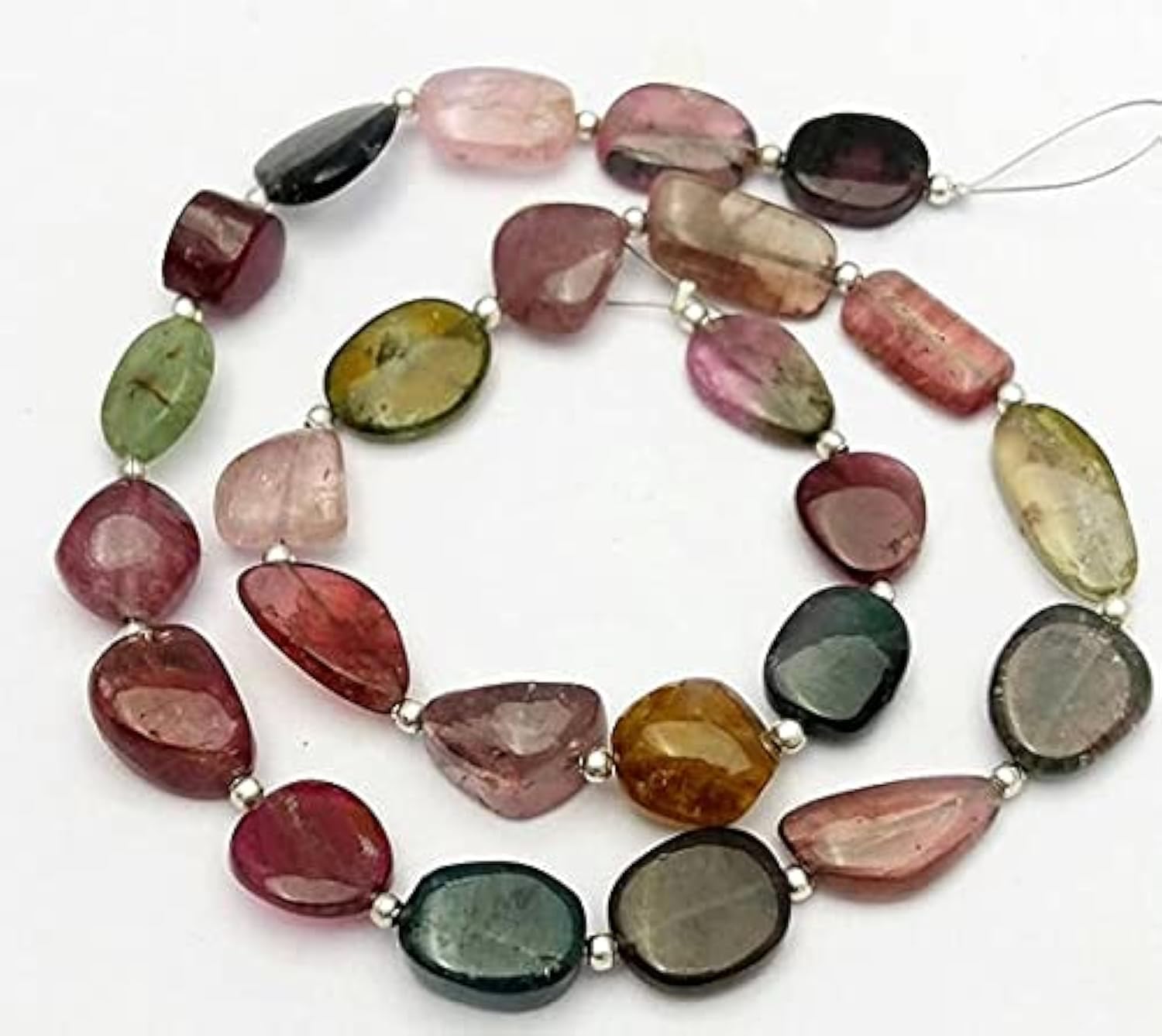 Fil de tourmaline multicolore percée en tranches et pépites de 116.50 ct