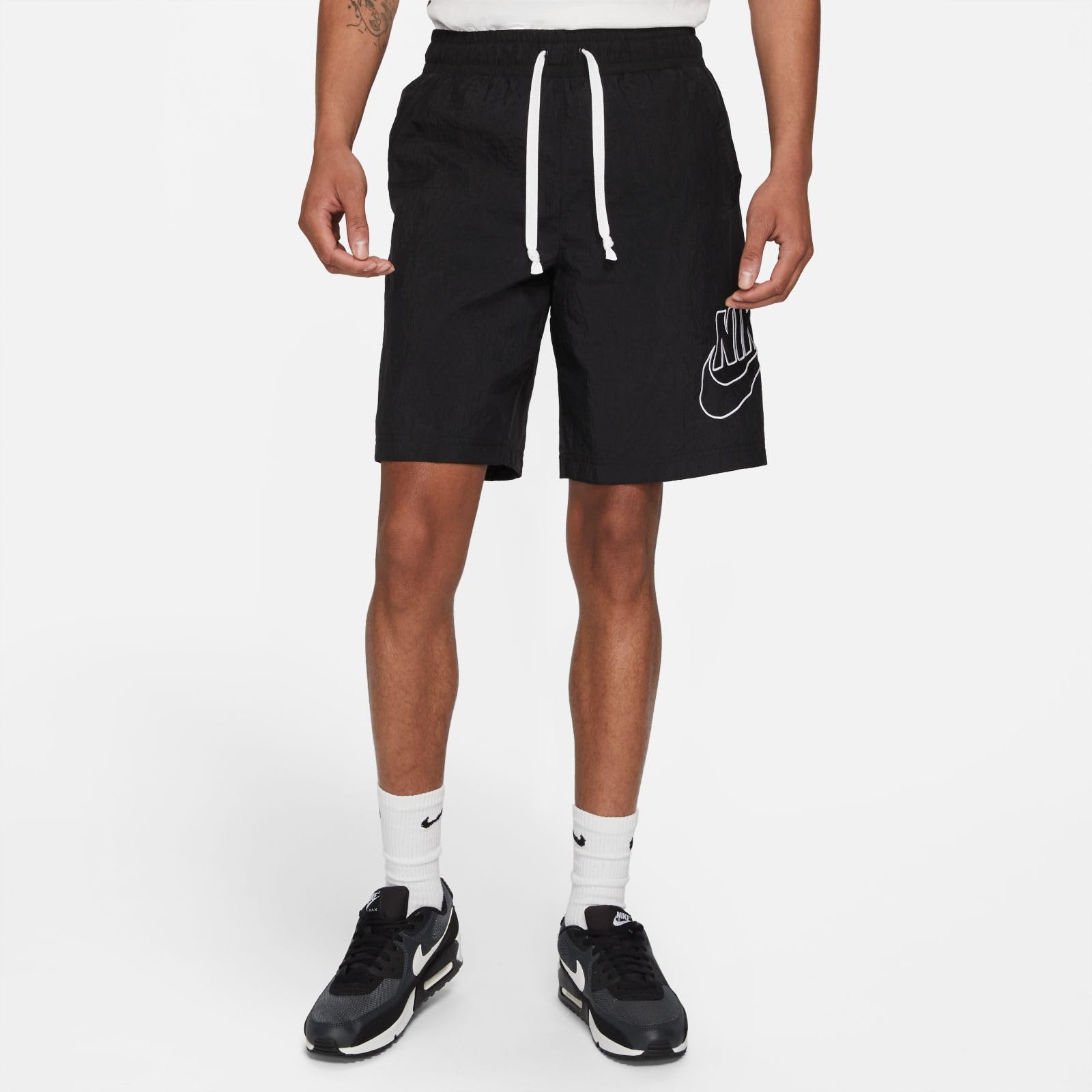 nike sportswear men's alumni shorts