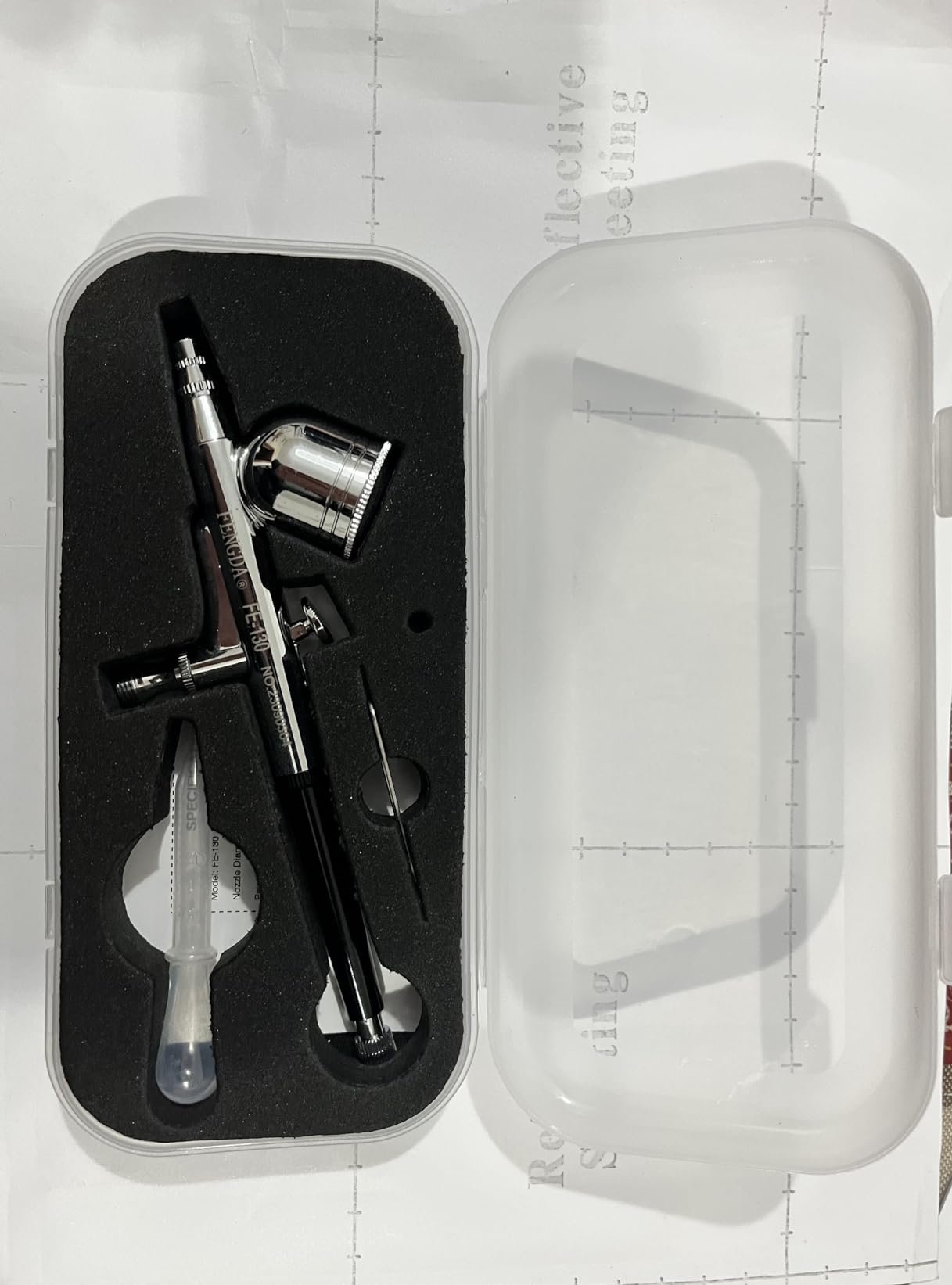 Airbrush Set Fengda AS-196K Met Compressor AS-196, Airbrush BD-130 En