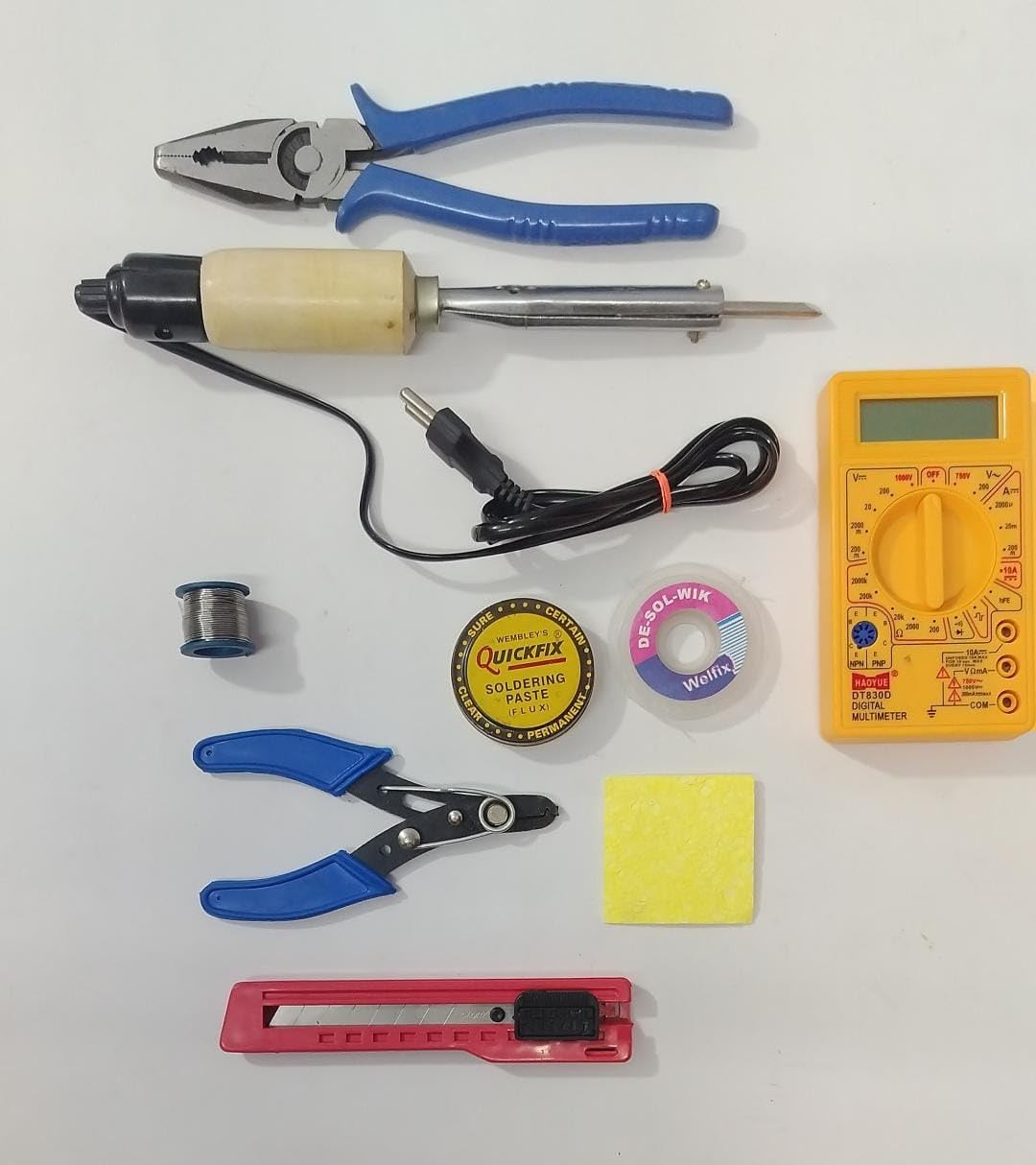Vtronix 220V Heavy-Duty 35 Watts Wooden Soldering Iron Kit for Precision Electronics Work | Soldering Machine for Home, Industrial & Electronics Workshop Reparing with Fast Heating (Pack of 9) (B0CP82SVYC) Amazon Price History, Amazon Price Tracker