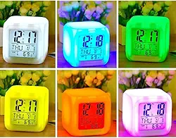 Relógio despertador de mesa Cube Led 7 Cores