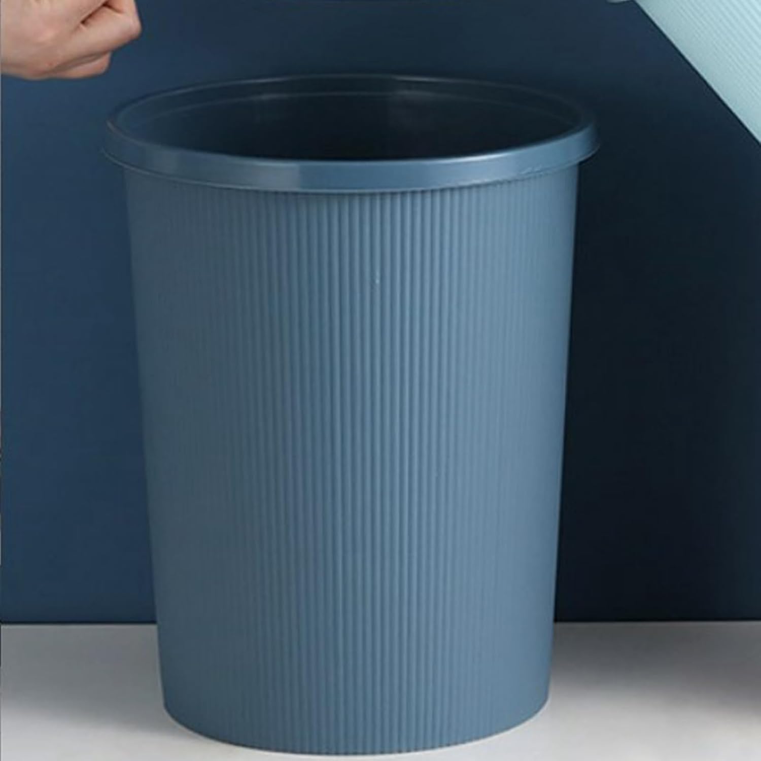 Trash Can Plastic Exquisite Modern Garbage Container, Wastepaper Basket Thin Trash Can for Kitchen, Bathroom, Bedroom, Living Room, Office, Outdoor, Dog Proof Trash Can (Large Dark Blue)