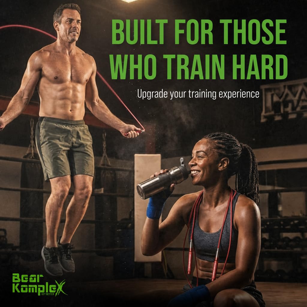 Bear KompleX Das Springseil von Hummer ist ideal für Crossfit, Double Unders, Boxen, Fitness und Kondition. Leichtes Kabel und leicht verstellbarer Aluminiumgriff ermöglichen es Ihnen, Ihre WODs zu