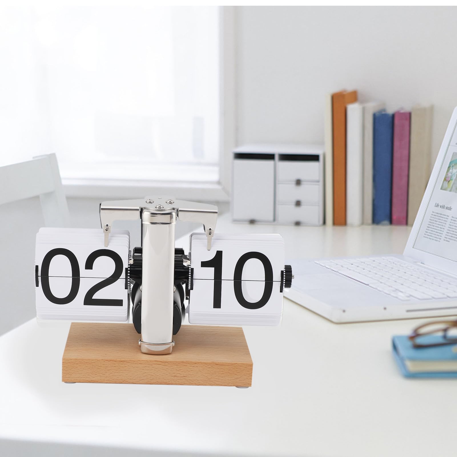 TOPINCN Retro Cyfrowe Zegar Biurka, Mechaniczne baterię Wziewęce Home Office 24 -godzinne Baza Drewna Biała, łatwa do Odczytania Dekoracja Domu i Biura, Odpowiednia dla Każdego