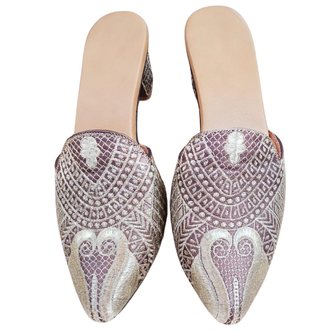 GenericPunjabi Jutti for women (Grey, 37)