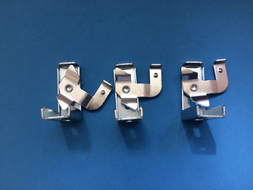 Uk-Blindparts Silver Venetian & Wooden Venetian Blind Parts Wooden Venetian Blind Swivel Brackets 35/50Mm
