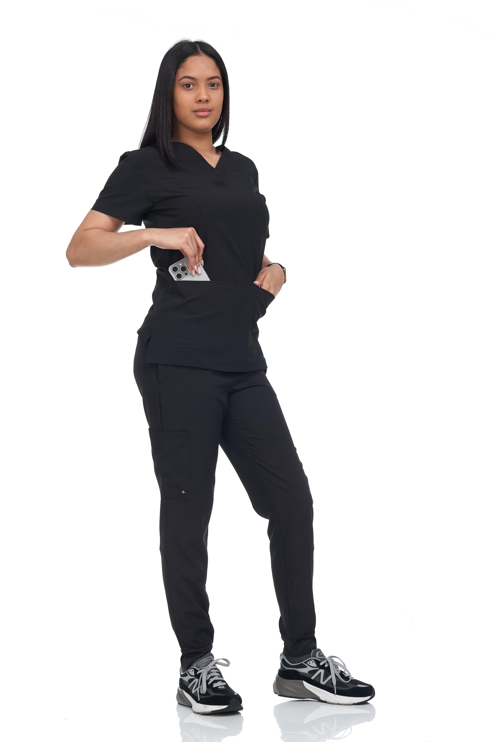 Why Do Nurses Wear Scrubs? Understanding Their Purpose and Benefits | Black Leggings Why Do Nurses Wear Scrubs? Understanding Their Purpose and Benefits | Black Leggings