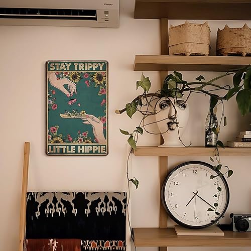 Miniatura 4 de Letrero de metal retro con texto en inglés Stay Trippy Little Hippie para decoración de habitación
