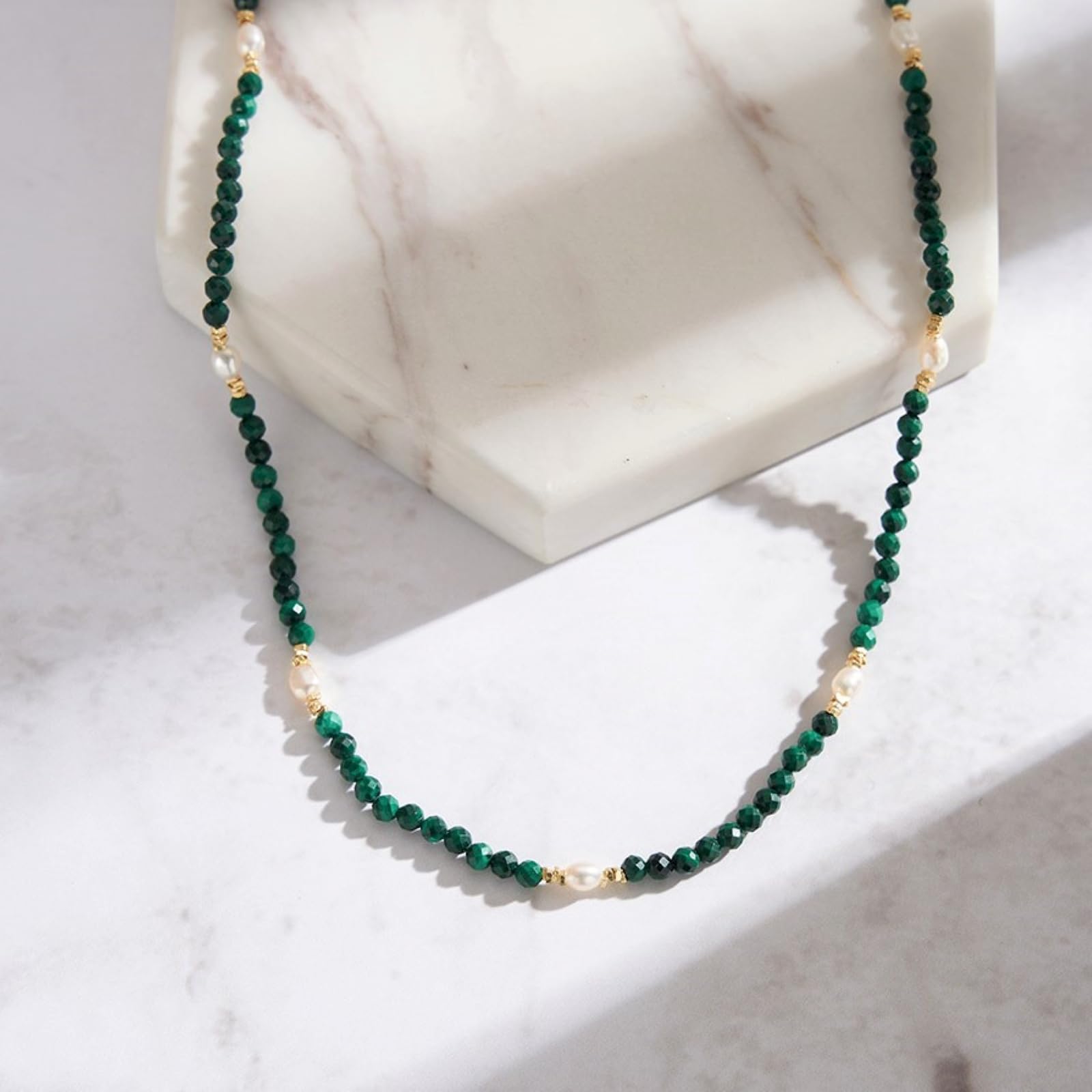 Collar de Mujer con Perlas Barrocas de Agua Dulce y Piedras de Nacimiento, Cadena de Plata de Ley de 925 Bañada en Oro de 14k