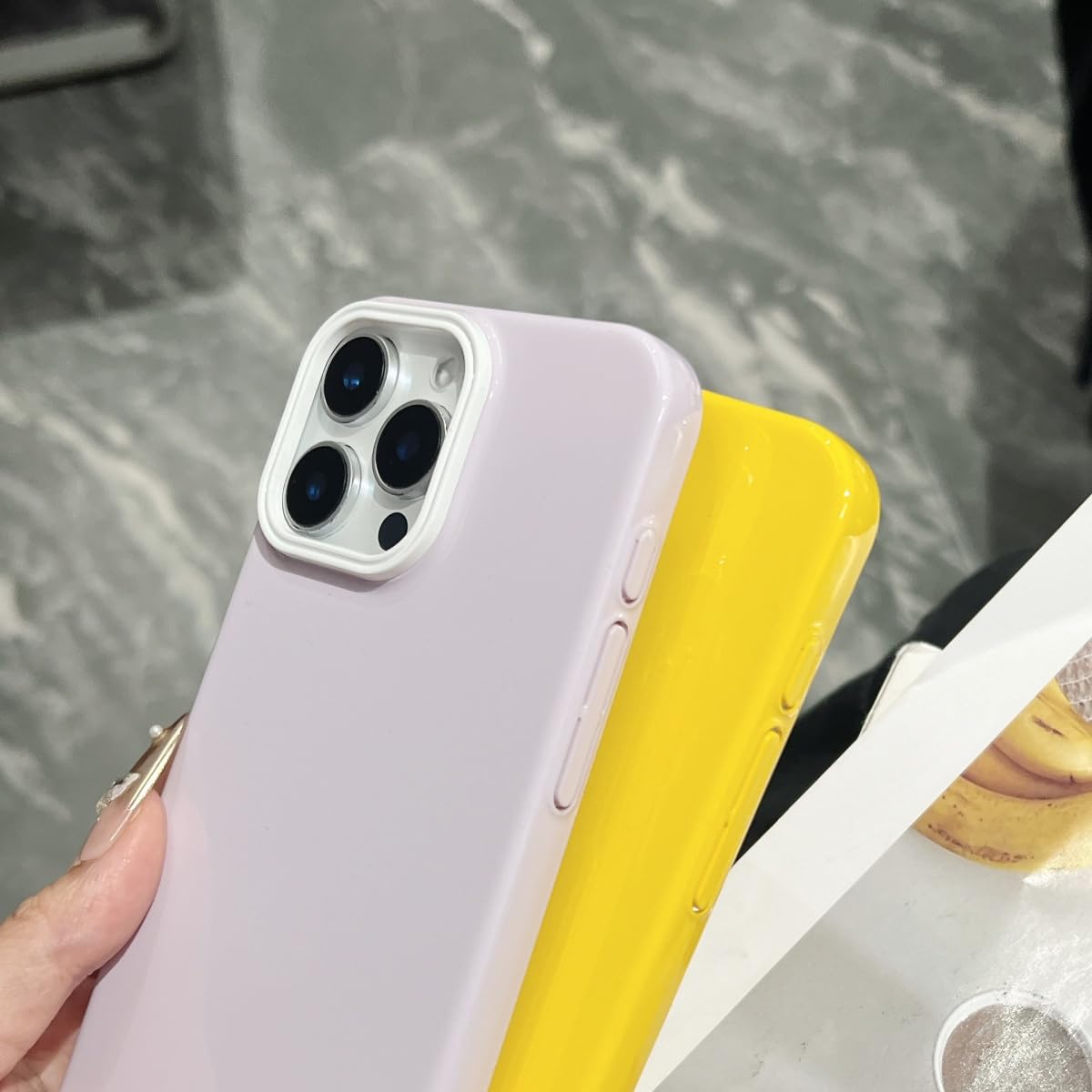 Amazon.co.jp: RNOZX iPhone 15 Pro用 高級光沢グリッター 光沢 耐衝撃