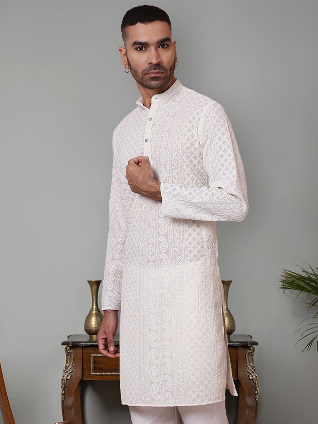 Jompers White Chikankari Embroidered Kurtas For Men. (White, M)