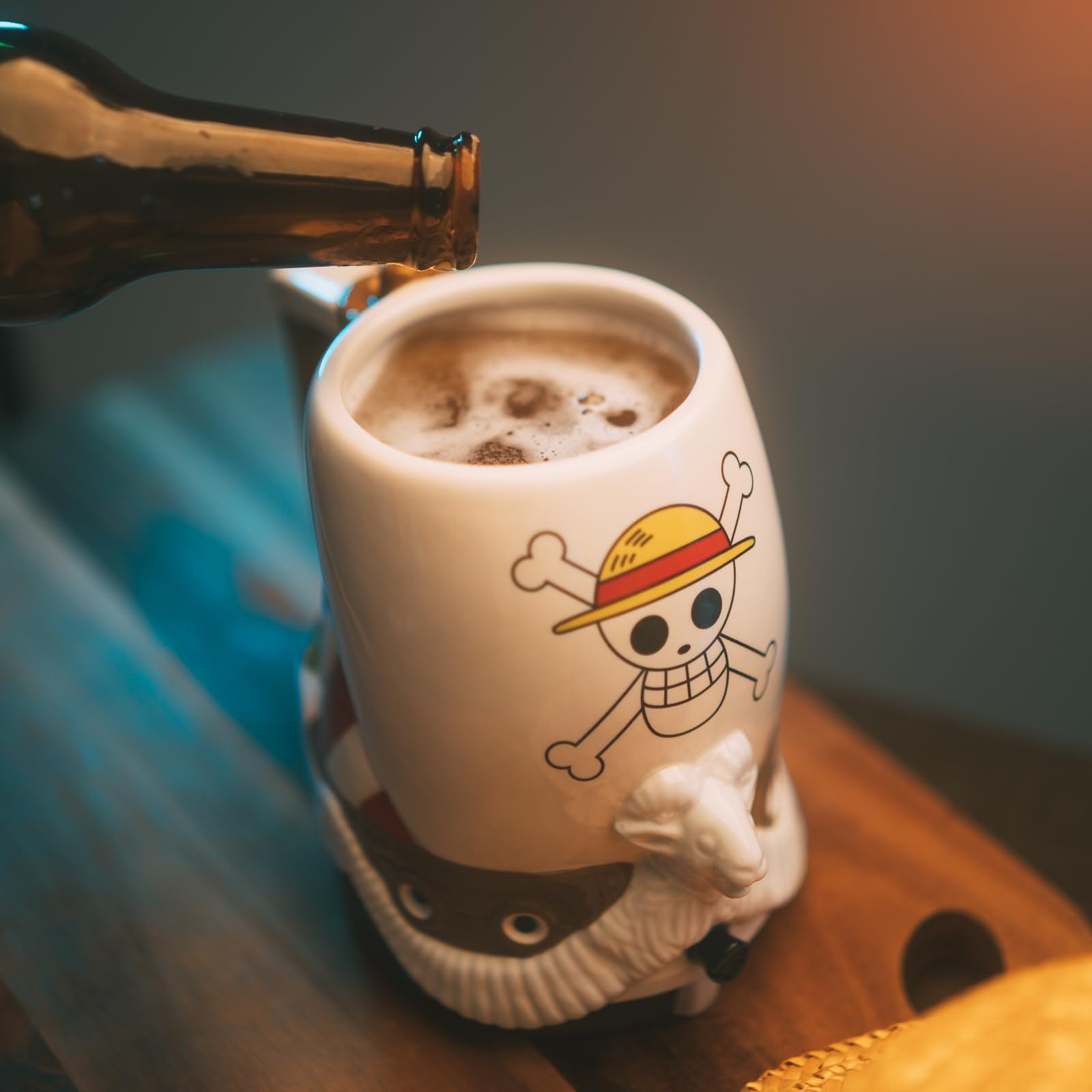 Grupo Erik Jarra de Cerveza One Piece manga - Taza One Piece Figura barco | Regalos para Fans del Manga y Anime | Merchandising Oficial | Tazas Originales para Desayuno (750ml)