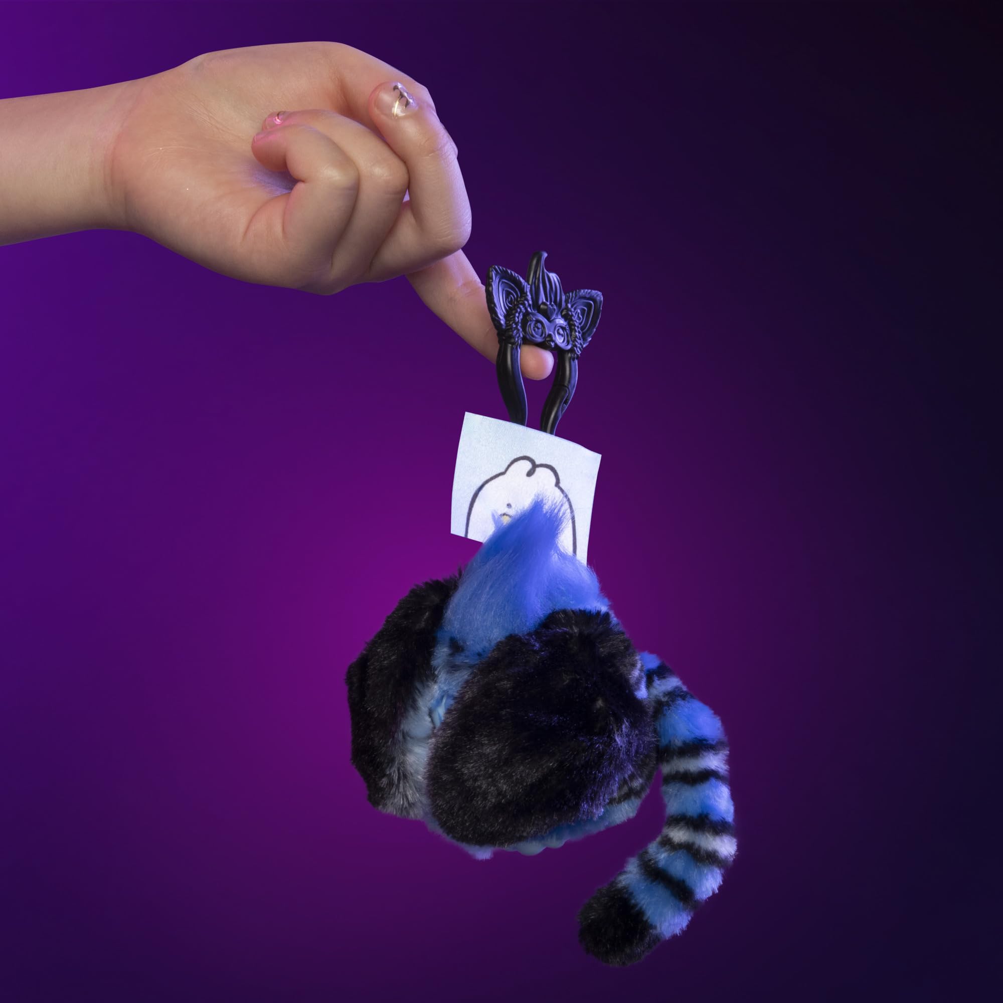 Furby Furblets Tygrys Derpy z filmu K-popowe łowczynie demonów, miniaturowa pluszowa elektroniczna zabawka kolekcjonerska w skali 7,6 cm