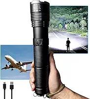A Lanterna Militar de Alta Intensidade Oferece 3000 lúmens e alcance de 2km! Construção robusta, resistente à água e com múltiplos modos.