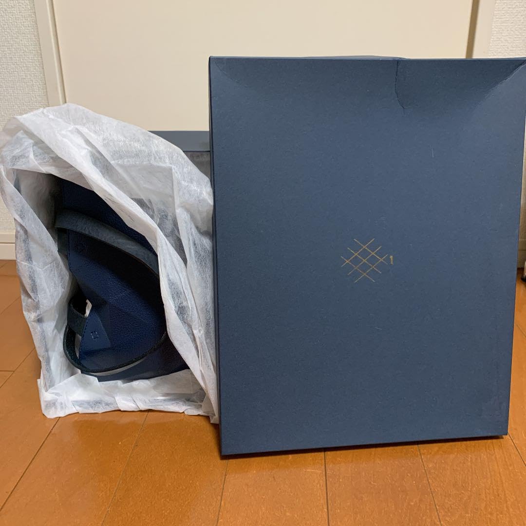 Amazon.co.jp: 革 jacobi 革切子 トート オリジナル M : ファッション
