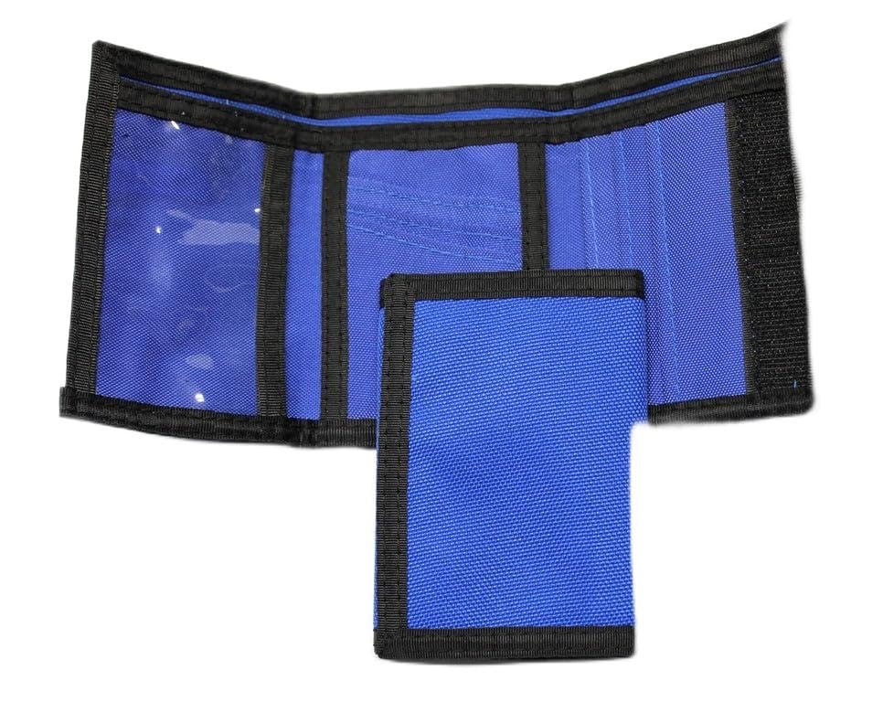 Nylon trifold wallet.