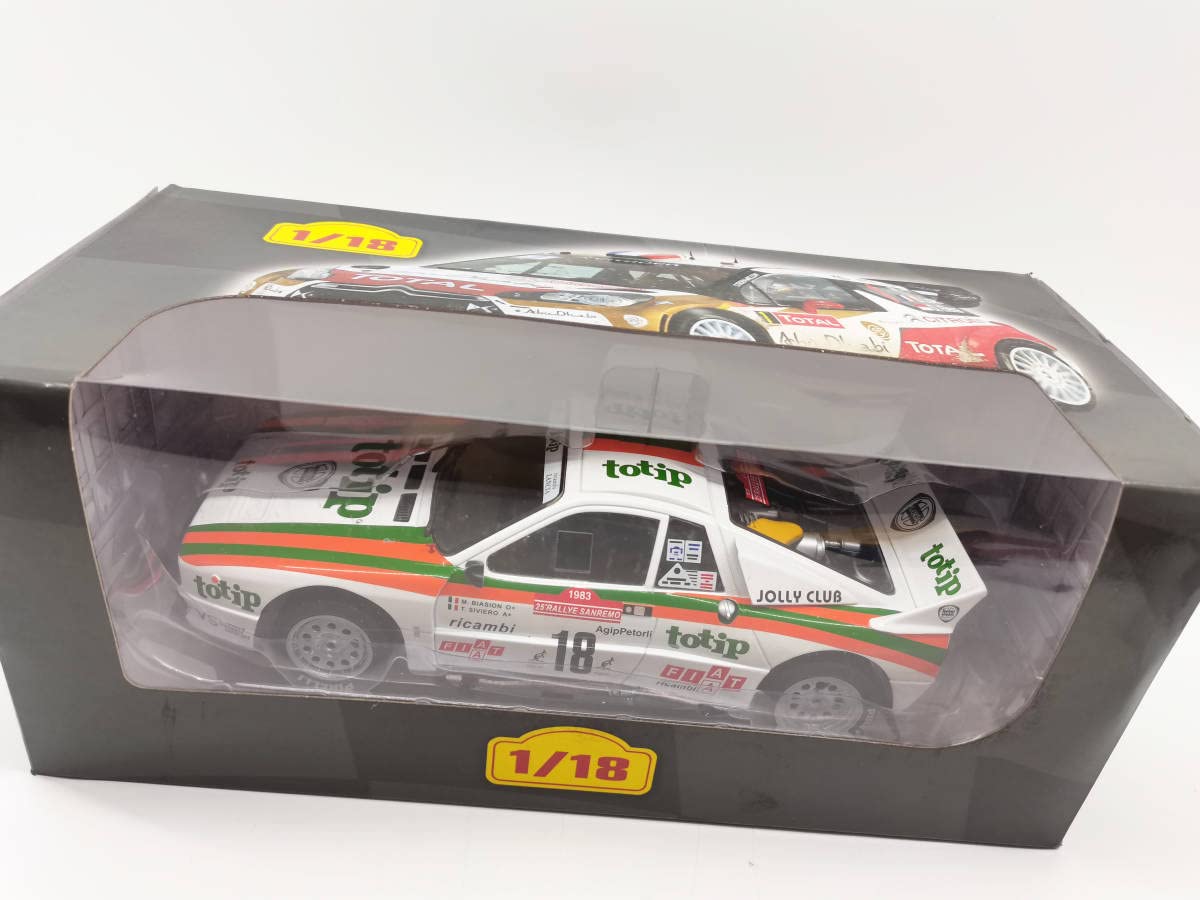 Amazon.co.jp: IXO 1/18 LANCIA 037 RALLY #18 : Hobbies