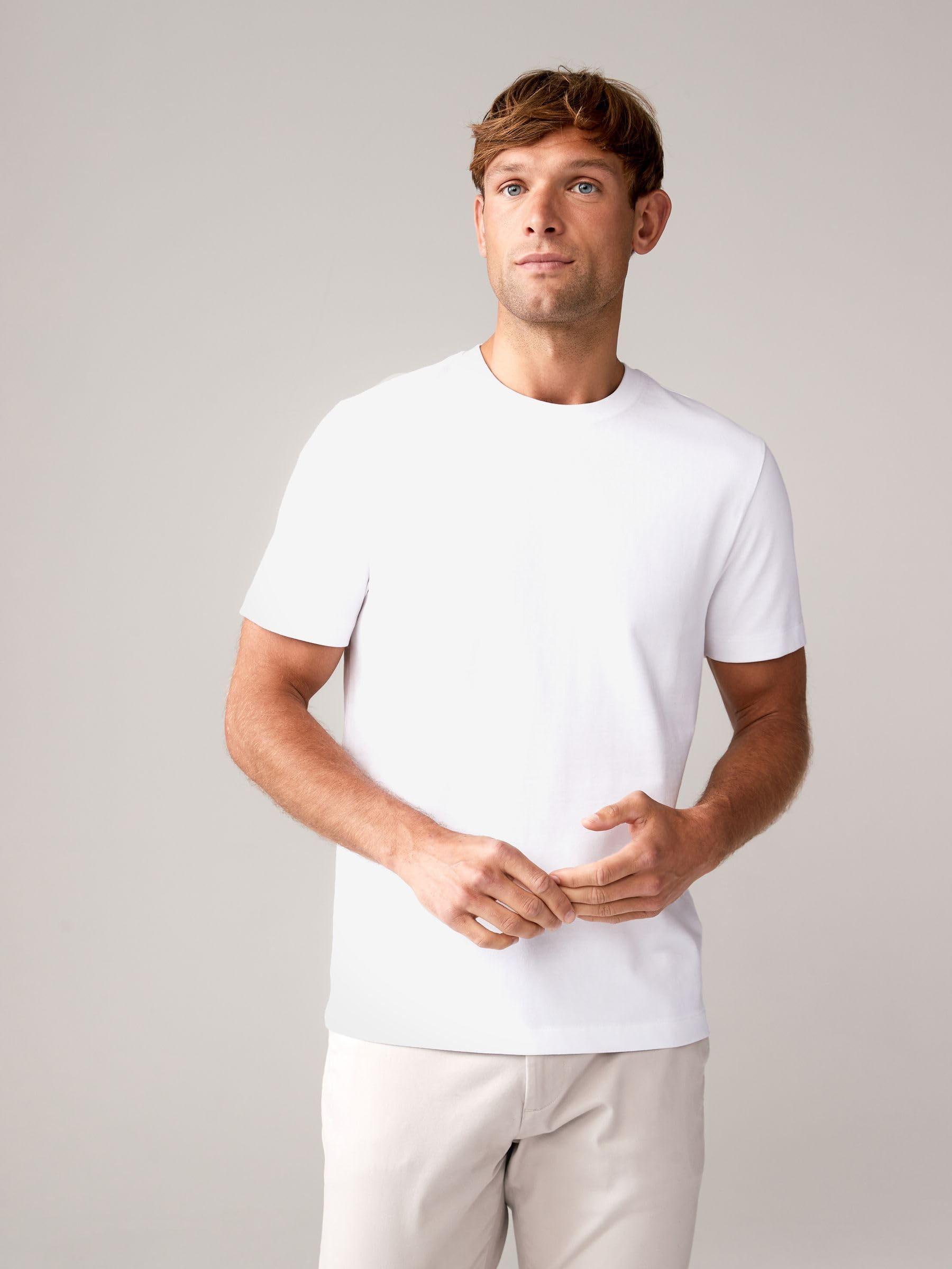 NEXT Hombres Pack de 3 Camisetas de Corte estándar y Tejido Grueso