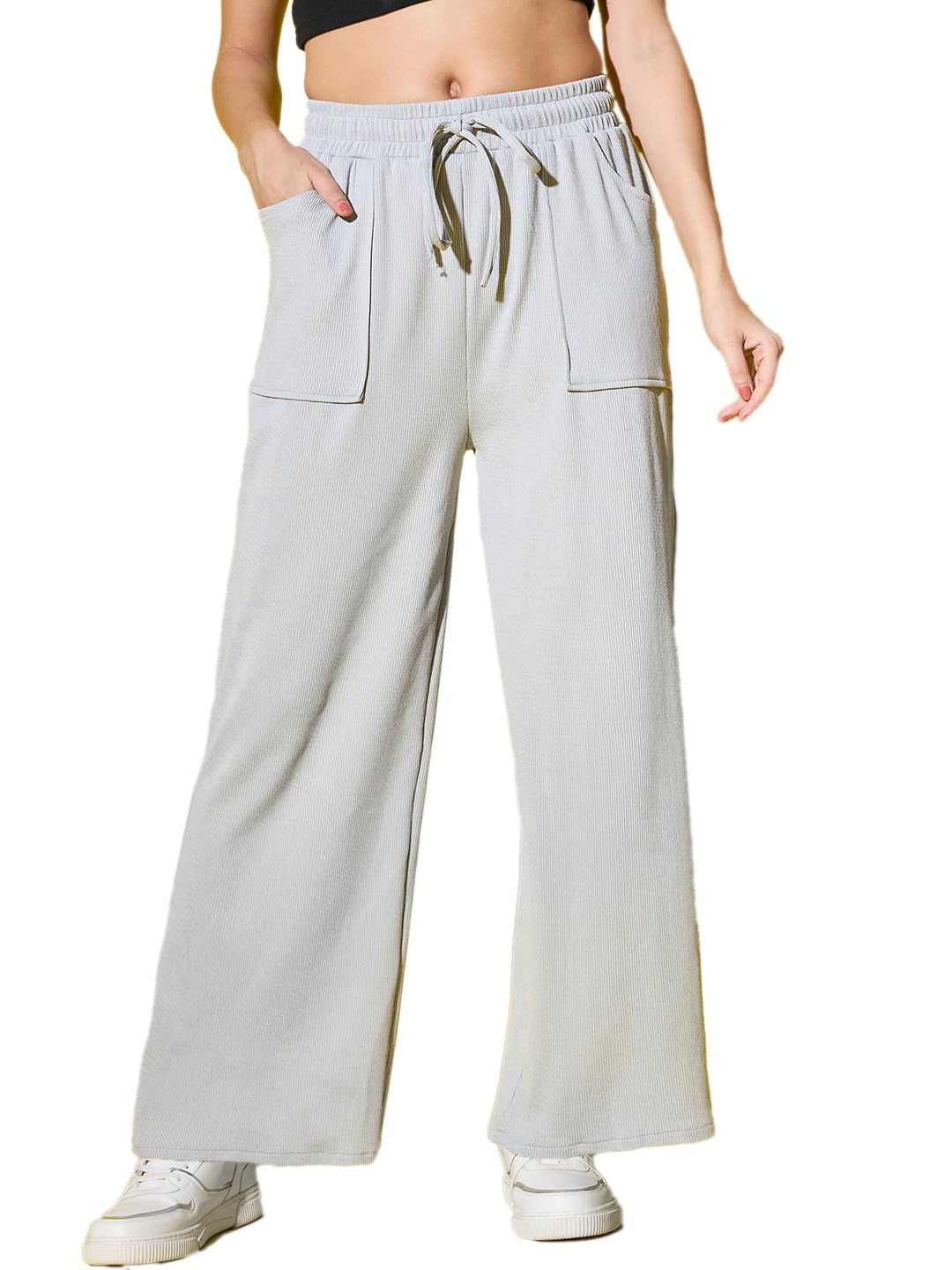 Ketch Womenâ€™s Front Patch Pocket Solid Full Length Cargo Pants in neutral