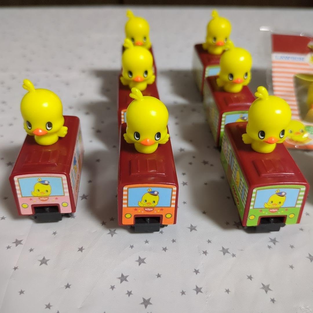 Amazon.co.jp: 日清チキンラーメン ひよこちゃん 電車 プルバック