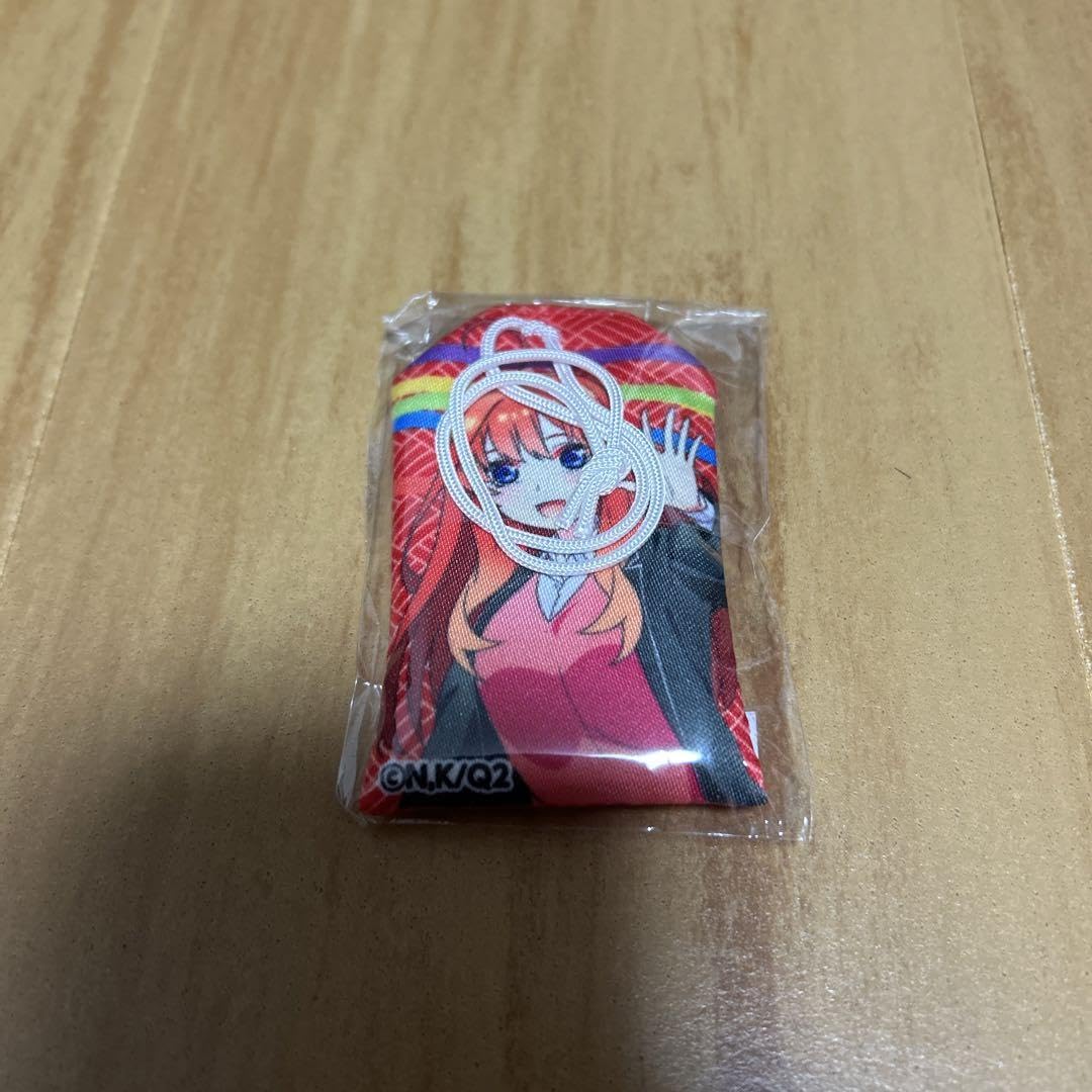 Amazon.co.jp: 五等分の花嫁 限定品 セット お守り 神社コラボ 一花二