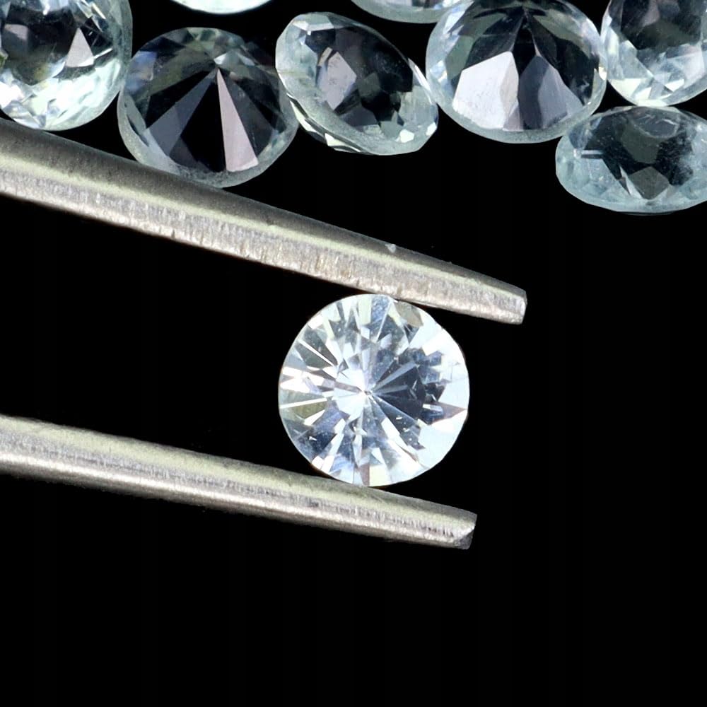 Akwamaryny kamienie naturalne 38 sztuk IF-VVS 4.15ct
