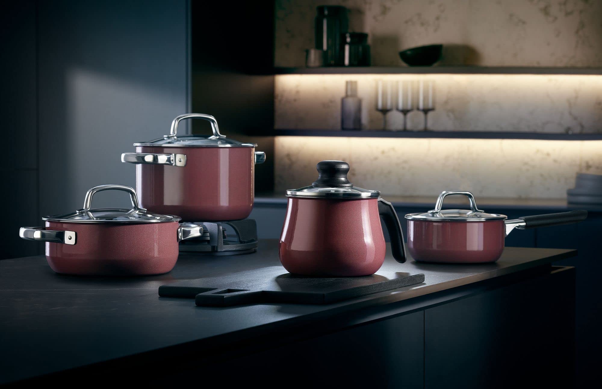 WMF Fusiontec Mineral Milchtopf mit Deckel 12 cm, Kochtopf Induktion, High-Tech Keramik, backofenfest, kratzfest, rot