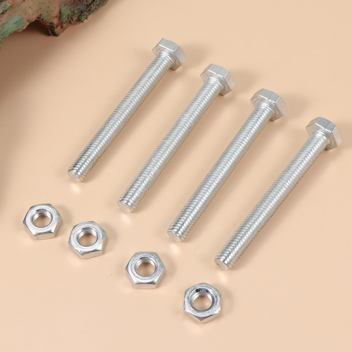 Kisangel Support d'arbre en Fer Rond Vert avec Vis, Fixation Facile pour Arbre en Extérieur, Diamètre 15 Cm, Tuteur Robuste pour Jardin