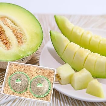 メロン ふらの山部鳳凰メロン特秀品木箱3L・2玉 - 富良野のメロン