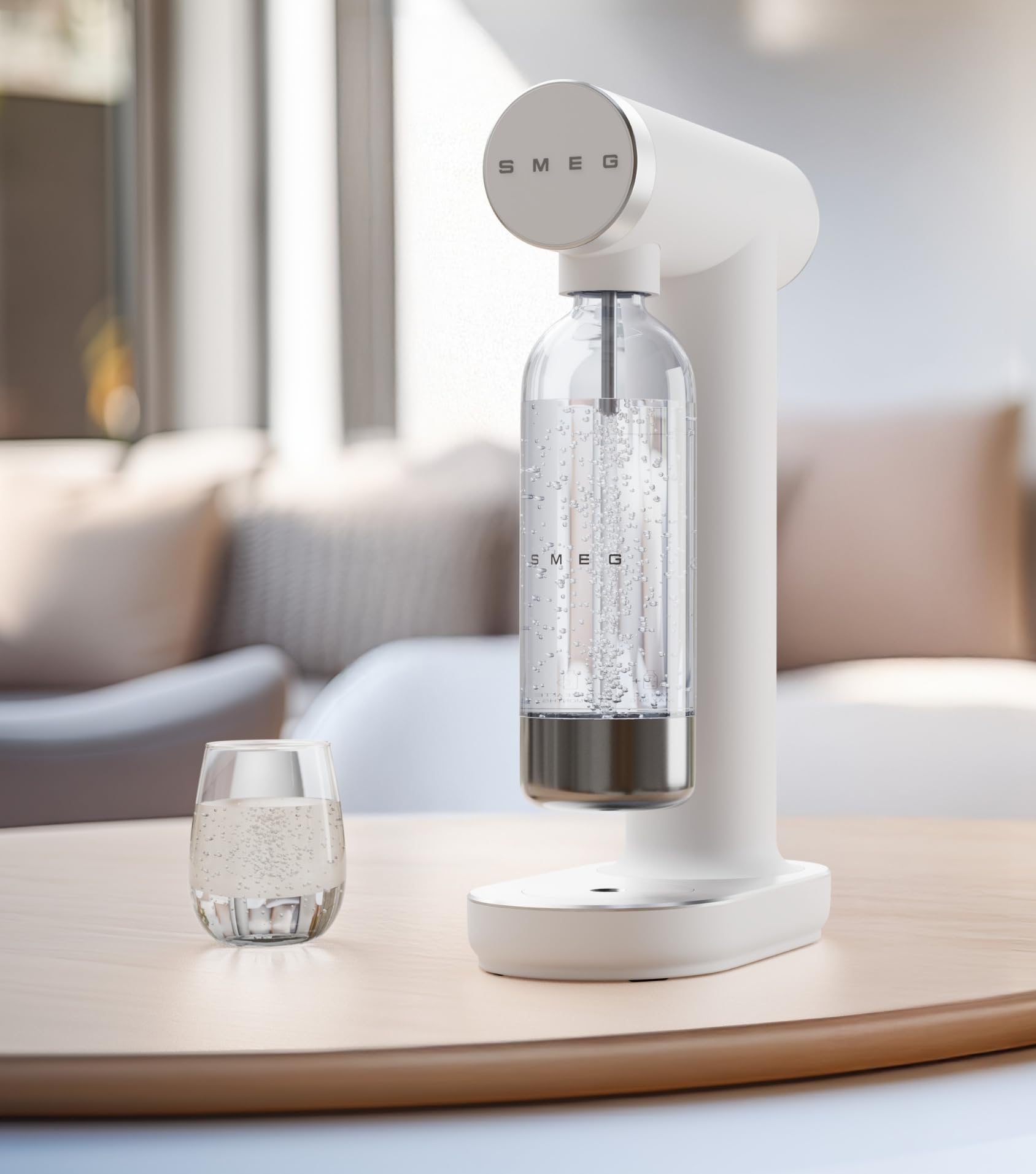 Smeg, SKC01BLM Wassersprudler mit Sprudelregler und Tropfschale, 800-ml-Flasche, CO₂-Zylinder nicht enthalten, Mattschwarz