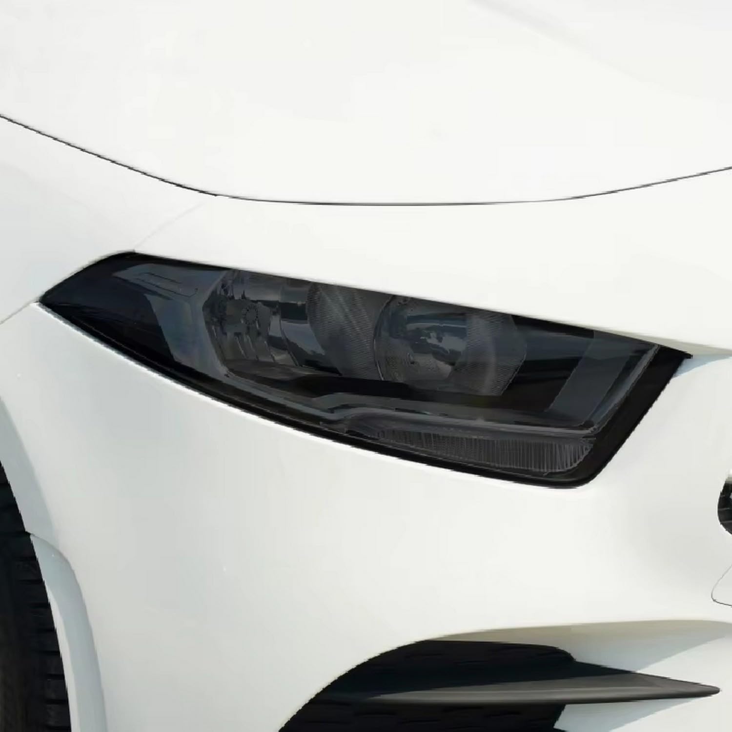 Film de protection en TPU pour phares de Mercedes Classe A W177 à partir de 2018 teinte noir