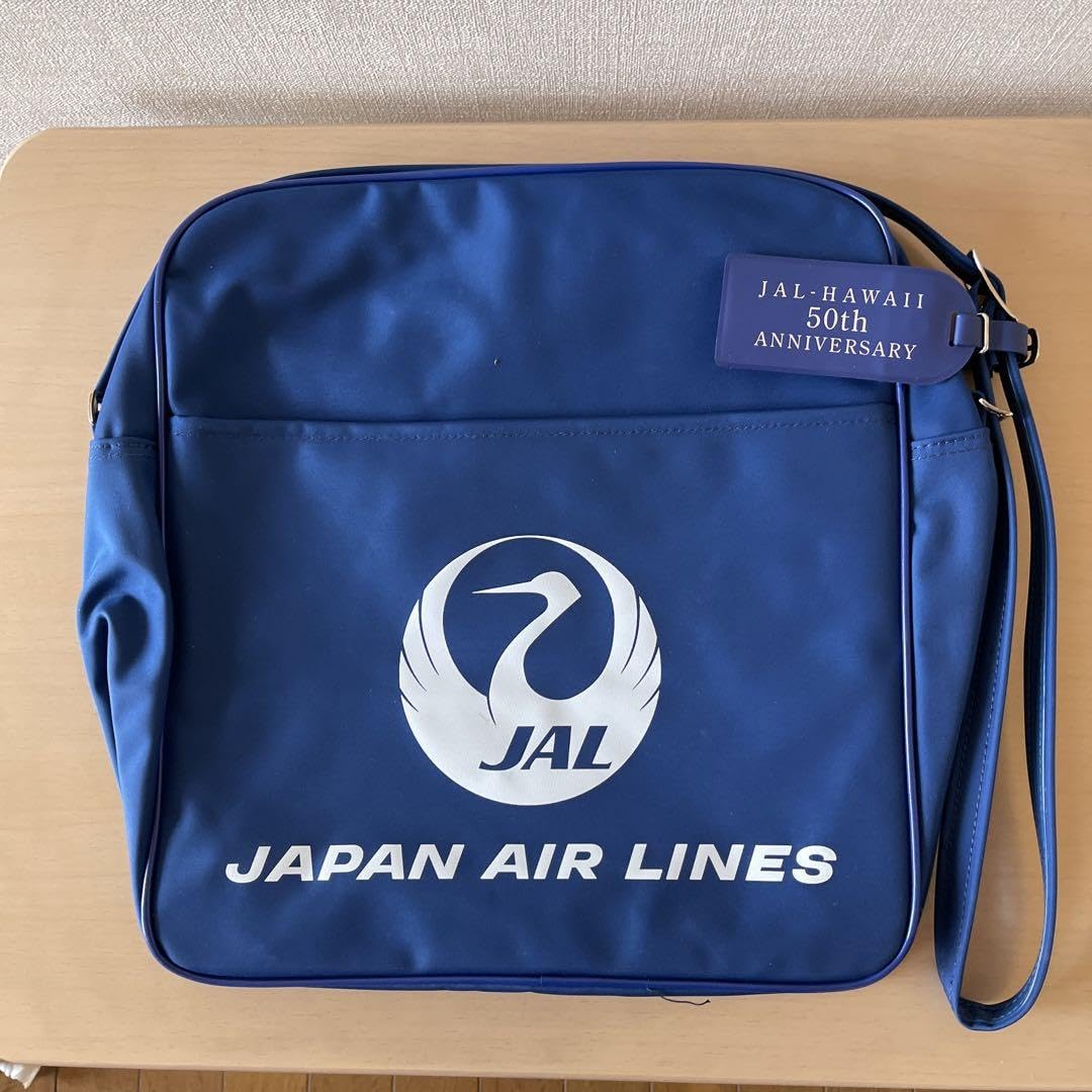 JALバッグ　ハワイ就航50周年記念復刻フライトバッグ　レア！日航挨拶文付き Amazon.co.jp: JAL ハワイ就航50周年記念復刻フライトバッグ : 文房具