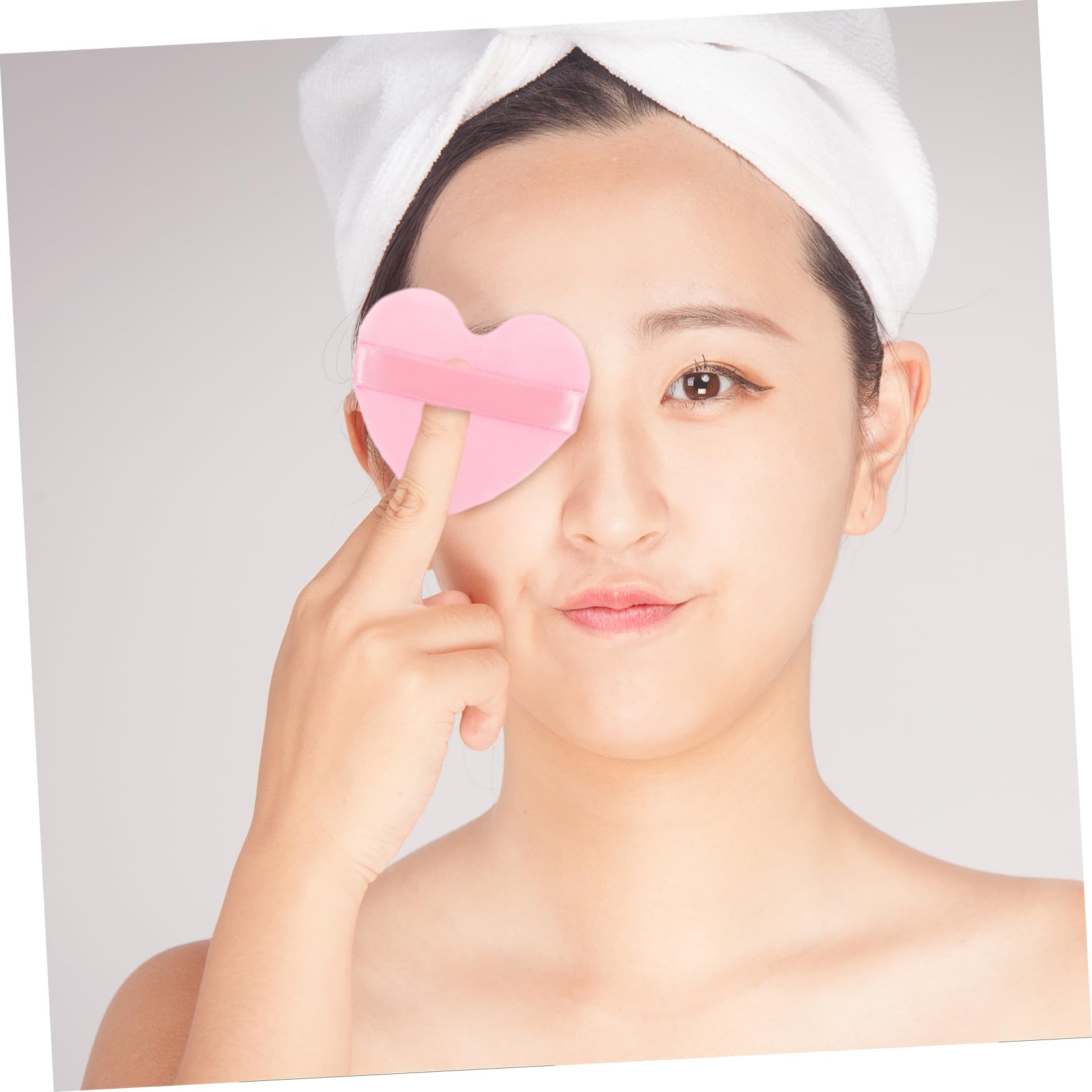 minkissy Small Heart Makeup 6 Pack Women's Powder Puff for Loose Powder Easy to Apply