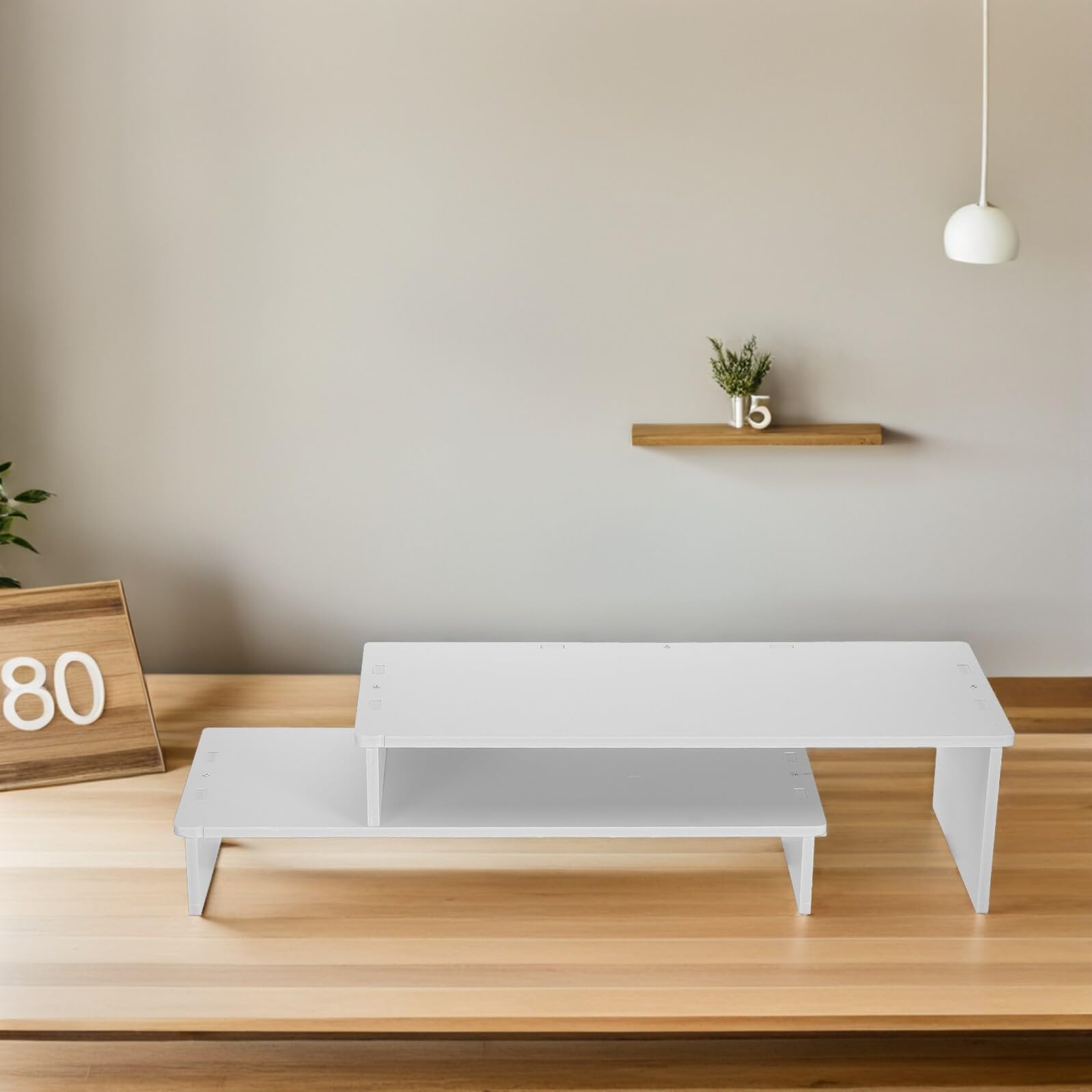 NUOBESTY Rialzo per Monitor Rustico Bianco a 2 Livelli in Legno Plastico | Ripiano Doppio, Superficie Rifinita, Uso su Scrivania Ufficio e Postazioni Gaming