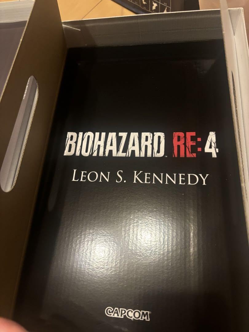 バイオハザードRe4 コレクターズエディション BIOHAZARD RE:4 COLLECTOR'S EDITION｜イーカプコン