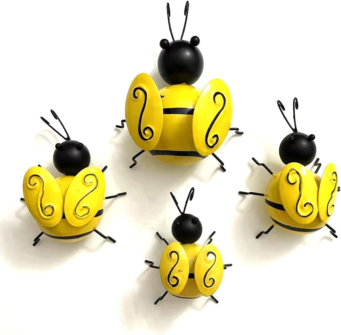 4 Pcs Bee Metal Wall Decoration, 3 Different Size of 3D Bee Outdoor Art Hanging Wall Decor for Home Garden Spring Wall Sculptures