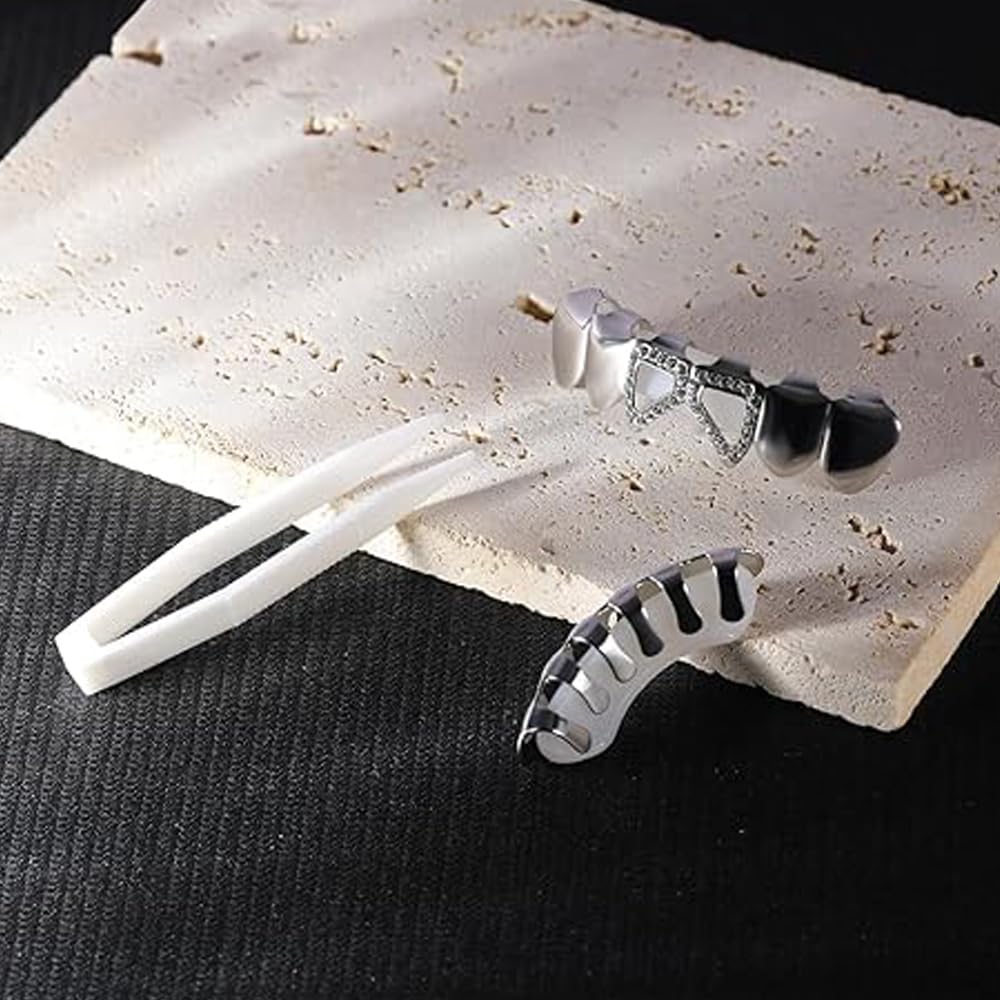 SSyang Hip Hop Teeth Grills for Mouth Braces Decoration, with 2 Silicone Moulds - Image 4