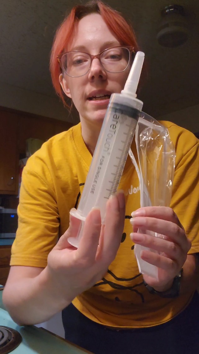 Simple Use Syringe on Amazon Live