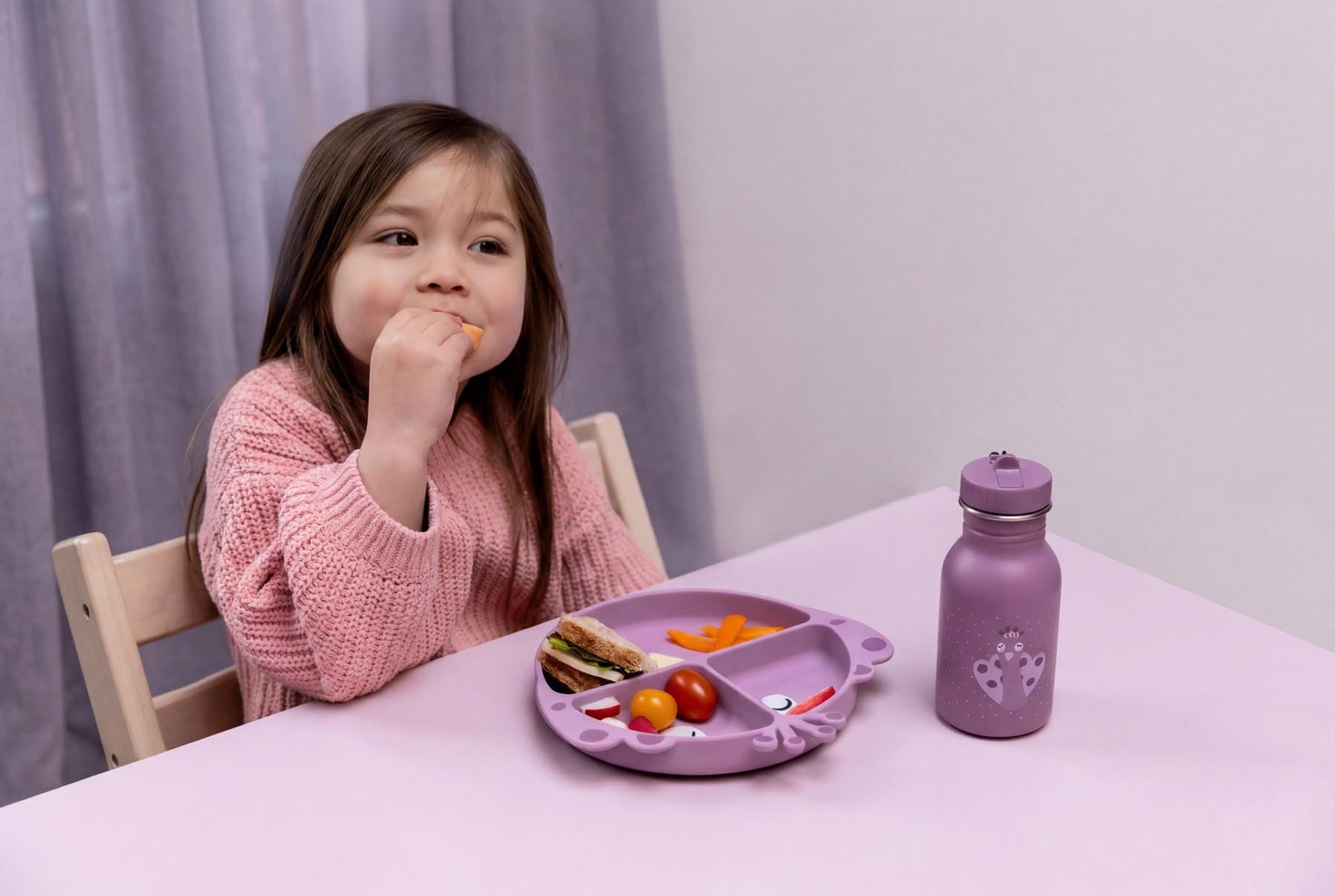 Trixie Assiette d'apprentissage en silicone avec ventouse – Mrs. Peacock